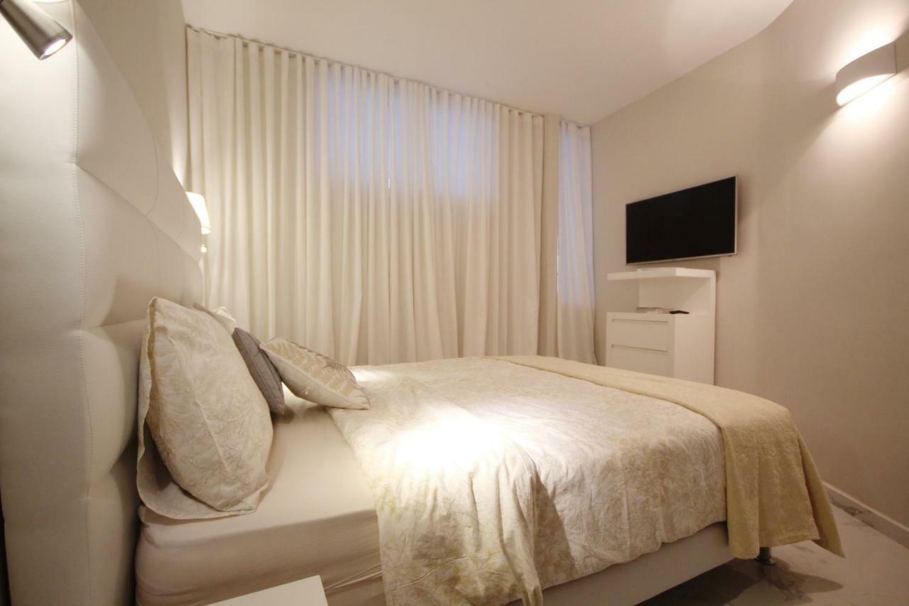 Luxury Apartments In First Beach Line With Pool Costa Adeje  Ngoại thất bức ảnh